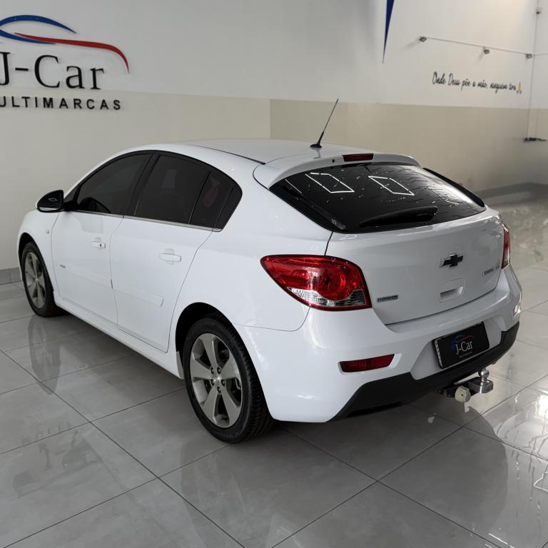 CHEVROLET Cruze Hatch - Foto