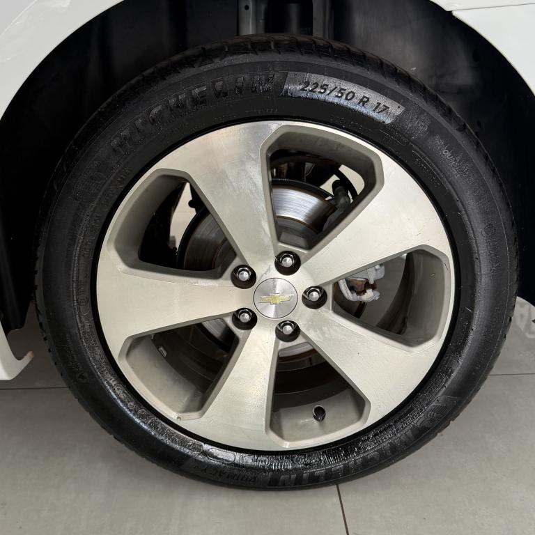 CHEVROLET Cruze Hatch - Foto