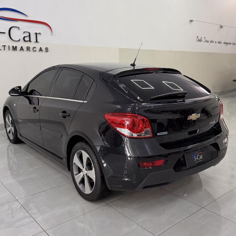 CHEVROLET Cruze Hatch - Foto