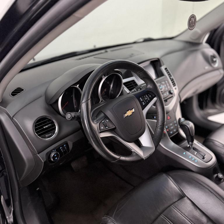 CHEVROLET Cruze Hatch - Foto