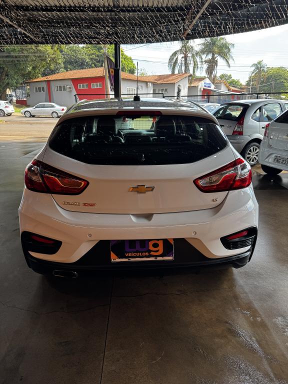 CHEVROLET Cruze Hatch - Foto