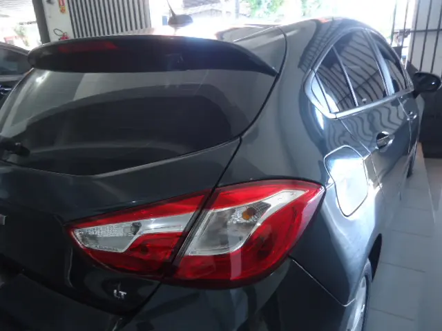 CHEVROLET Cruze Hatch - Foto