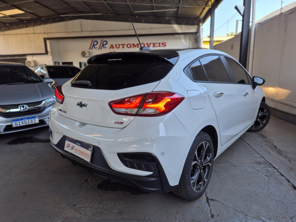 CHEVROLET Cruze Hatch - Foto