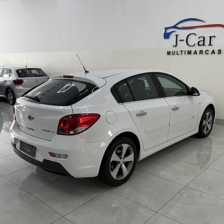 CHEVROLET Cruze Hatch - Foto