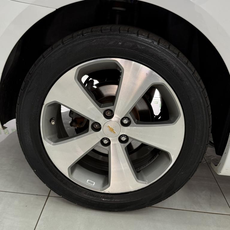 CHEVROLET Cruze Hatch - Foto