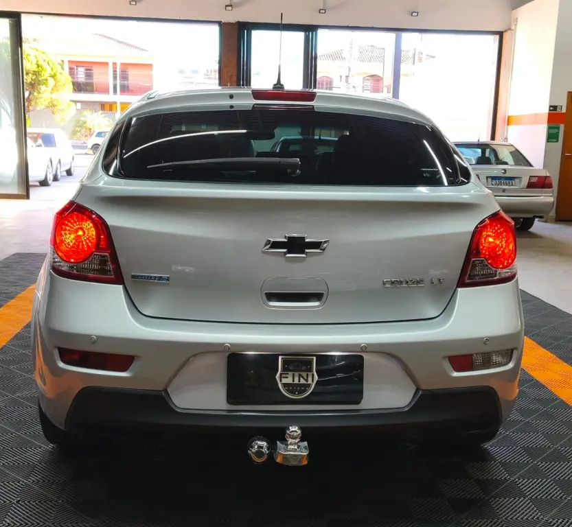 CHEVROLET Cruze Hatch - Foto