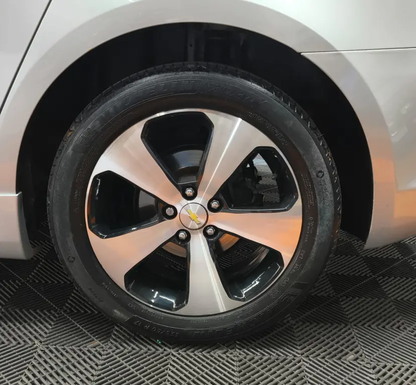 CHEVROLET Cruze Hatch - Foto