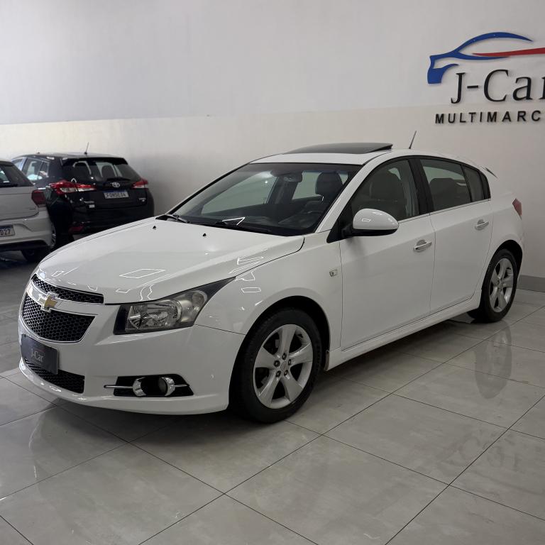 CHEVROLET Cruze Hatch - Foto