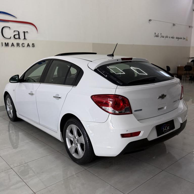 CHEVROLET Cruze Hatch - Foto