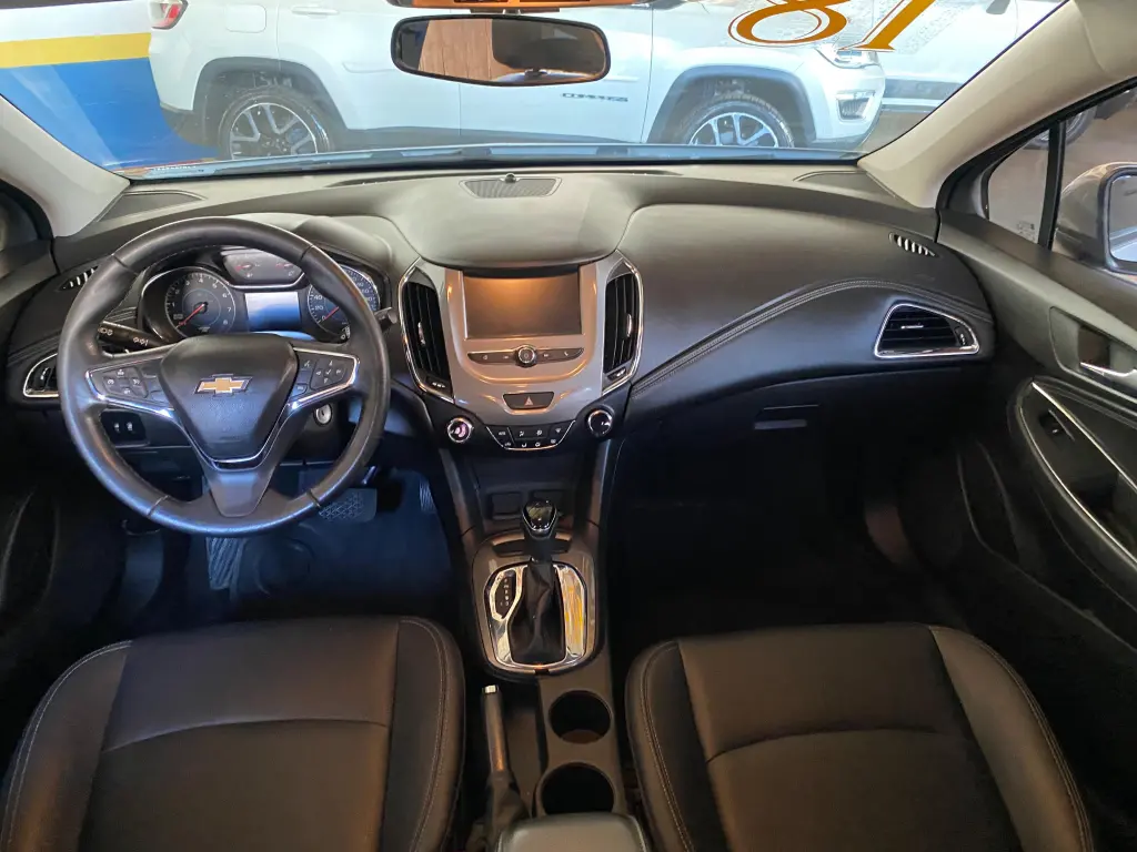 CHEVROLET Cruze Hatch - Foto