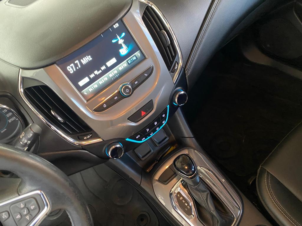 CHEVROLET Cruze Hatch - Foto
