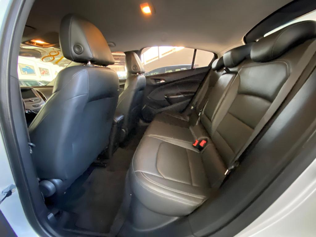 CHEVROLET Cruze Hatch - Foto