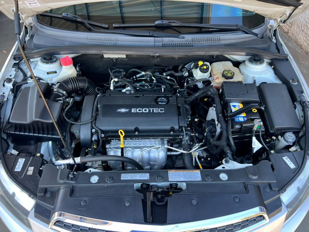 CHEVROLET Cruze Hatch - Foto