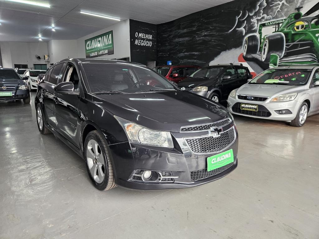 CHEVROLET Cruze Hatch - Foto