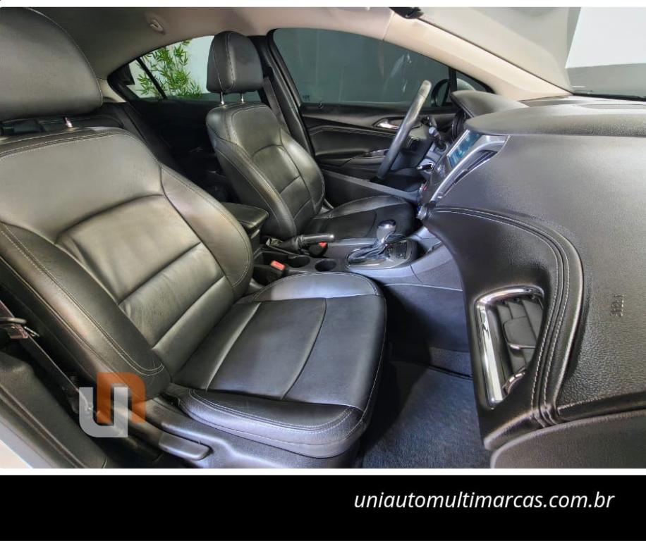 CHEVROLET Cruze Hatch - Foto