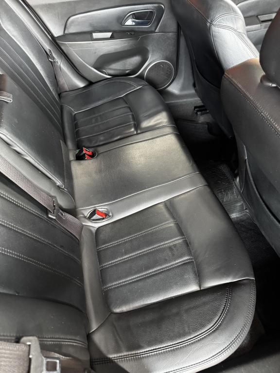 CHEVROLET Cruze Hatch - Foto