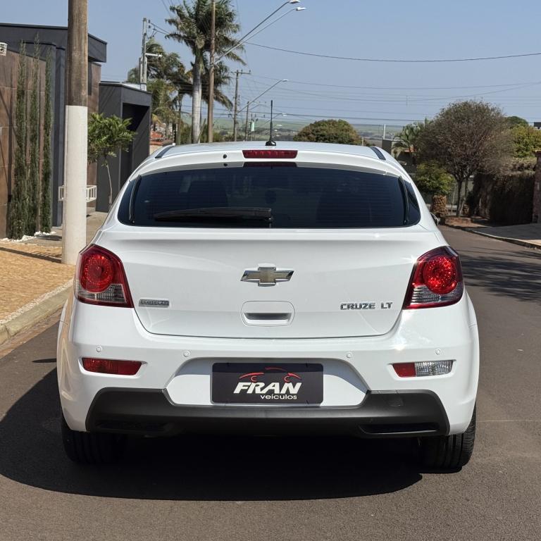 CHEVROLET Cruze Hatch - Foto