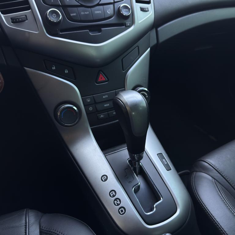 CHEVROLET Cruze Hatch - Foto