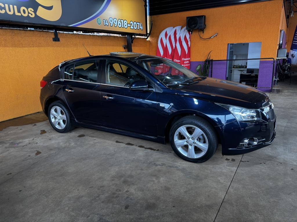 CHEVROLET Cruze Hatch - Foto