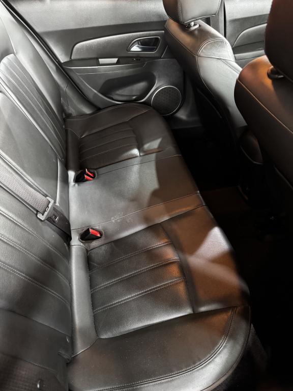 CHEVROLET Cruze Hatch - Foto