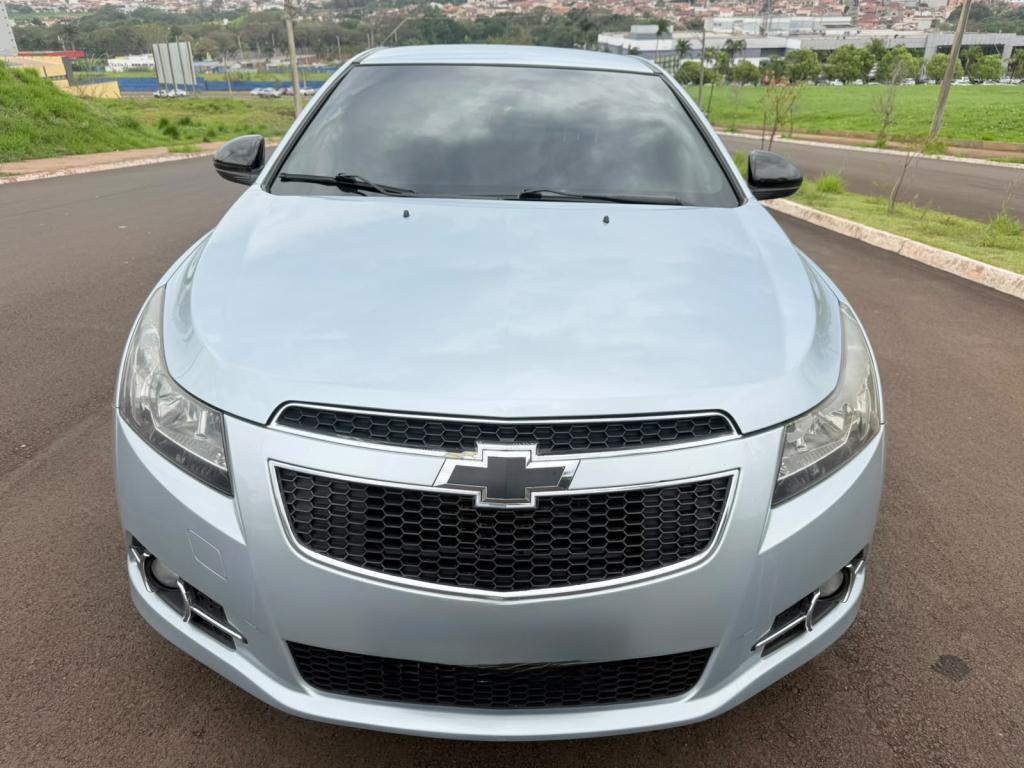 CHEVROLET Cruze Hatch - Foto