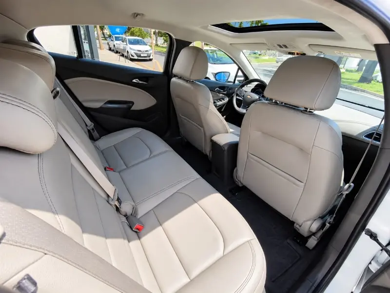 CHEVROLET Cruze Hatch - Foto