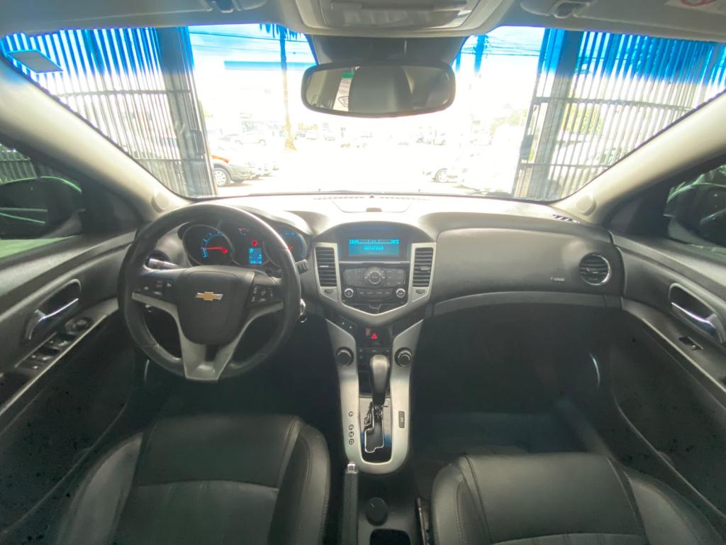 CHEVROLET Cruze Hatch - Foto