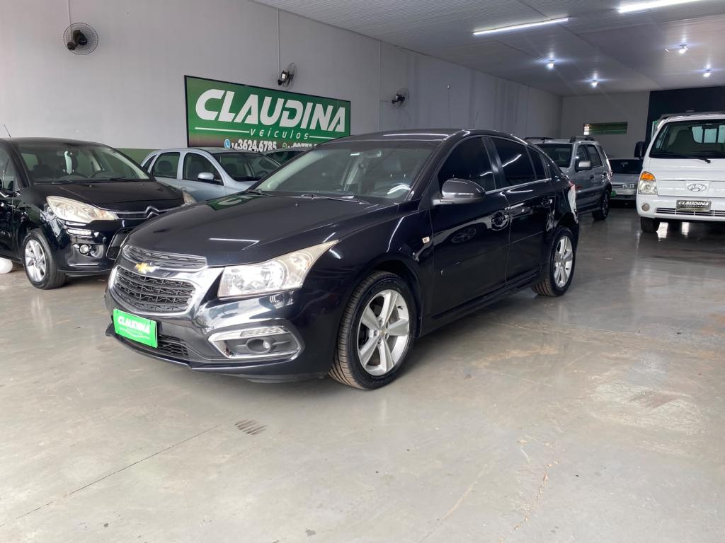 CHEVROLET Cruze Hatch - Foto