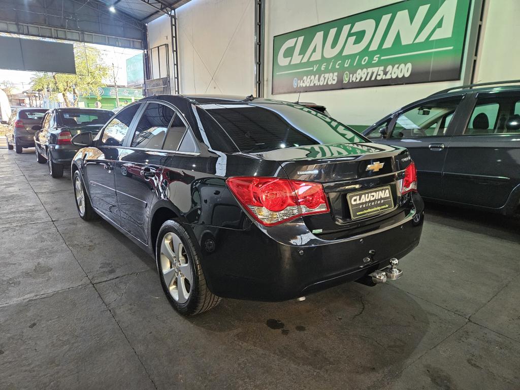 CHEVROLET Cruze Sedan - Foto