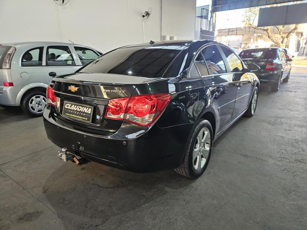 CHEVROLET Cruze Sedan - Foto