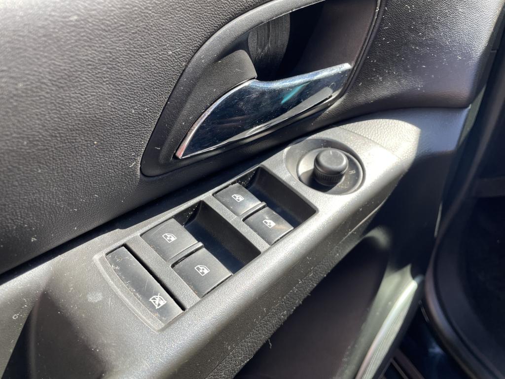 CHEVROLET Cruze Sedan - Foto