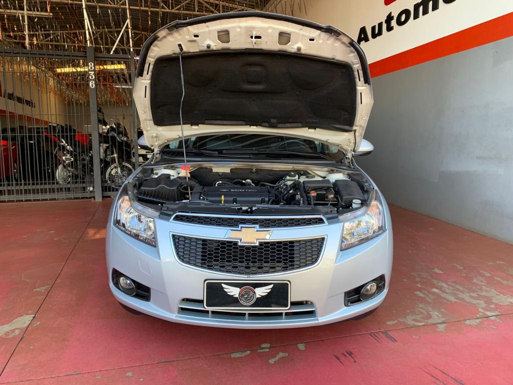 CHEVROLET Cruze Sedan - Foto