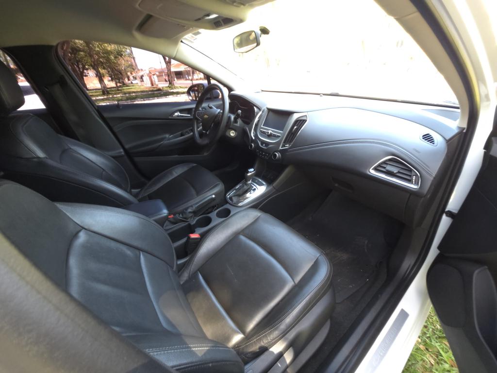CHEVROLET Cruze Sedan - Foto
