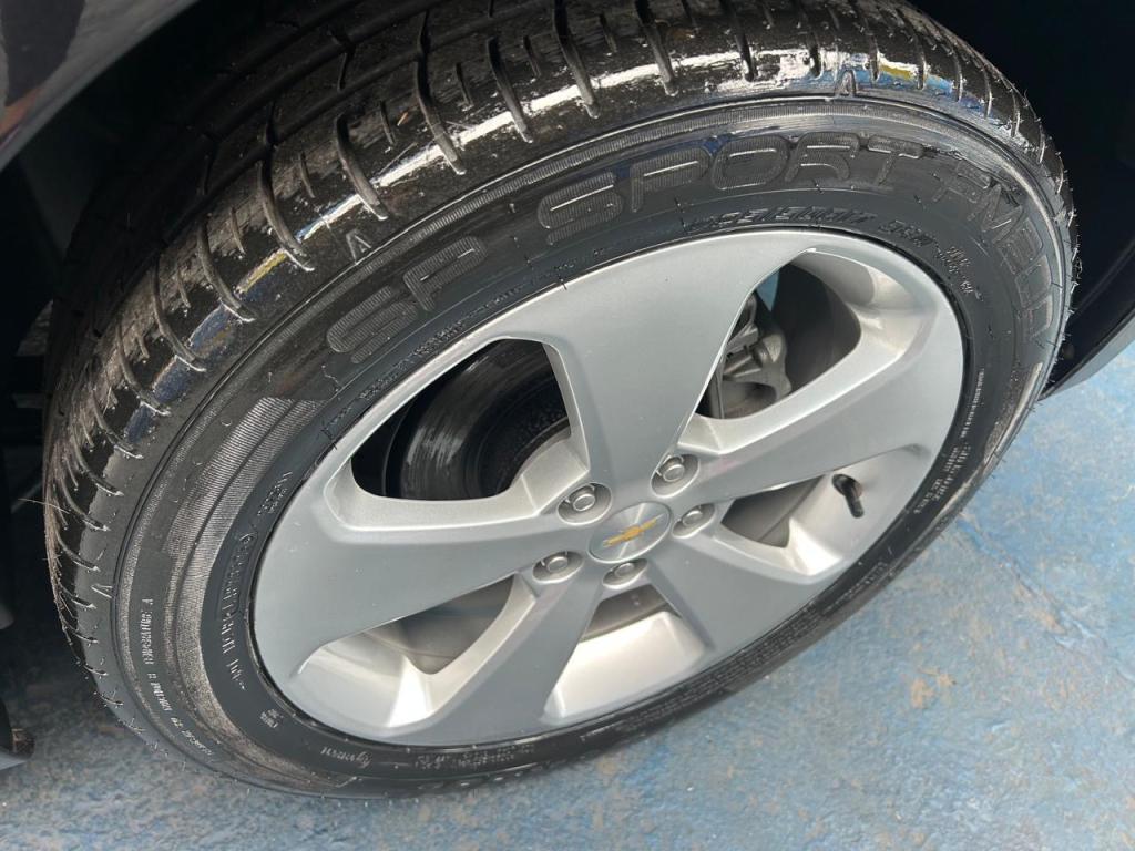 CHEVROLET Cruze Sedan - Foto