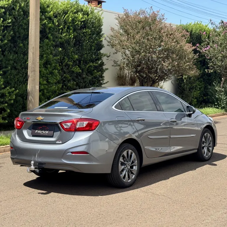 CHEVROLET Cruze Sedan - Foto