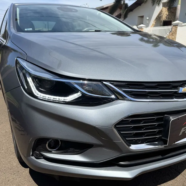 CHEVROLET Cruze Sedan - Foto