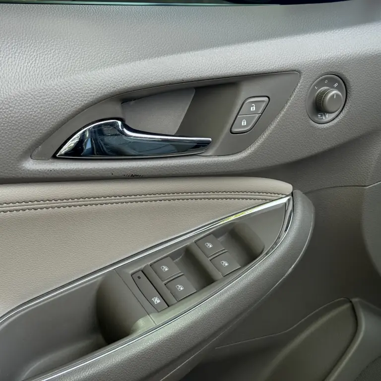 CHEVROLET Cruze Sedan - Foto