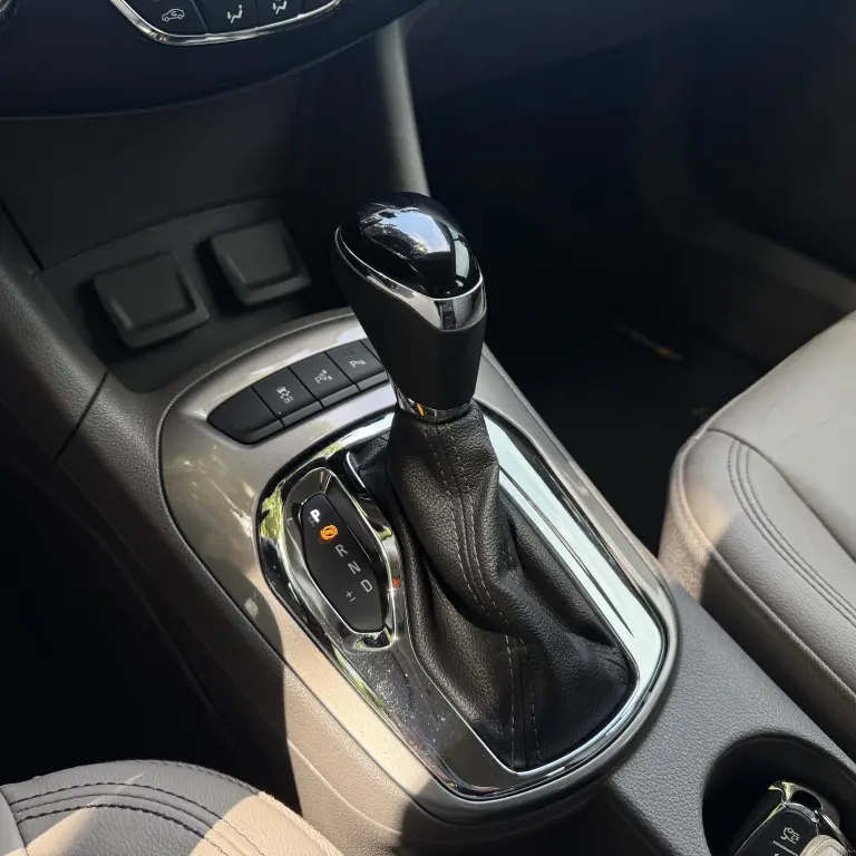 CHEVROLET Cruze Sedan - Foto