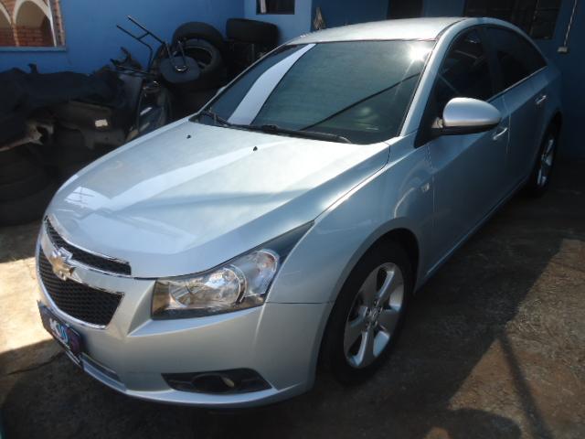CHEVROLET Cruze Sedan - Foto