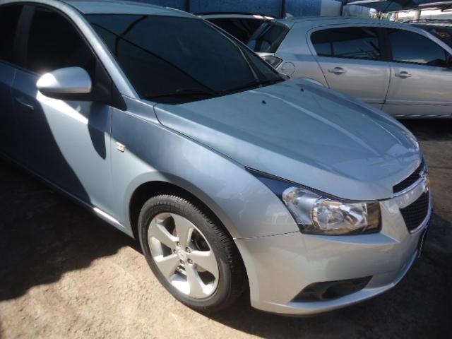 CHEVROLET Cruze Sedan - Foto