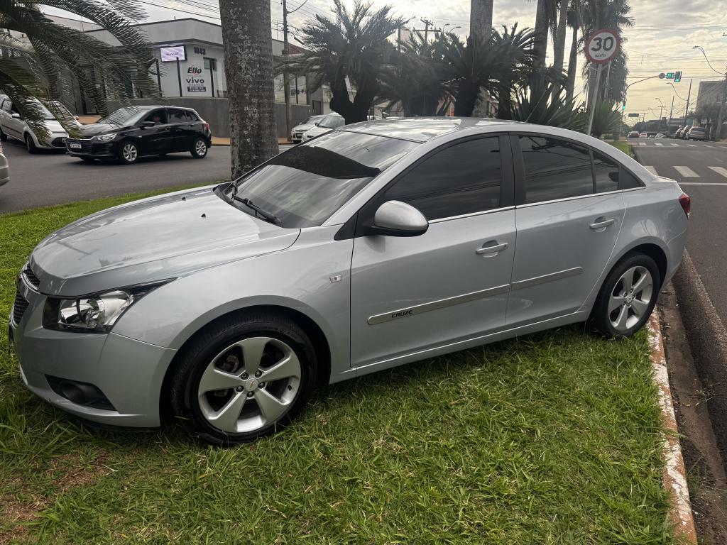 CHEVROLET Cruze Sedan