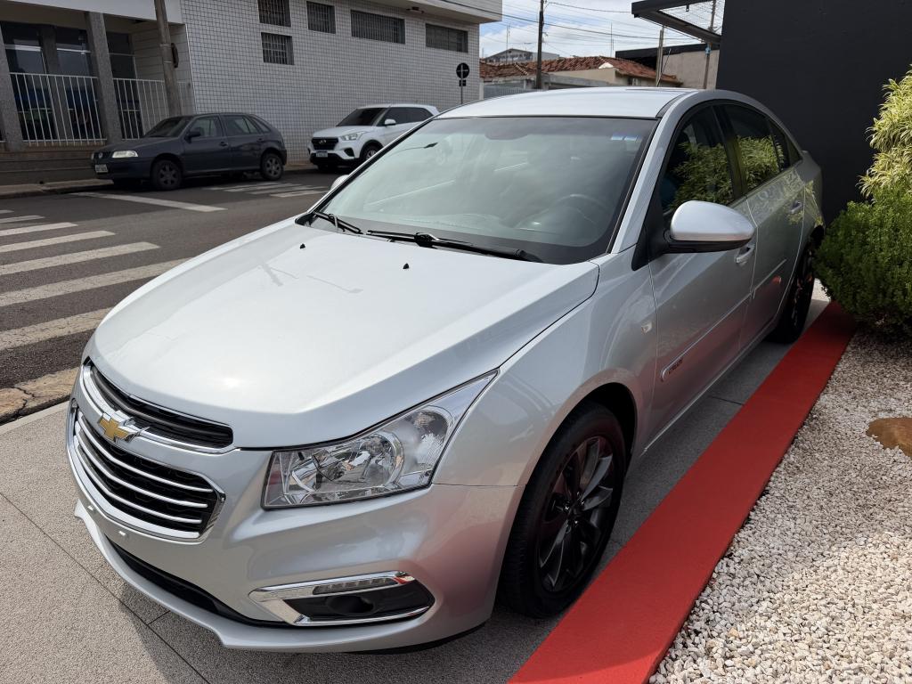 CHEVROLET Cruze Sedan - Foto