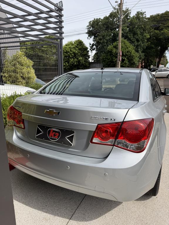CHEVROLET Cruze Sedan - Foto