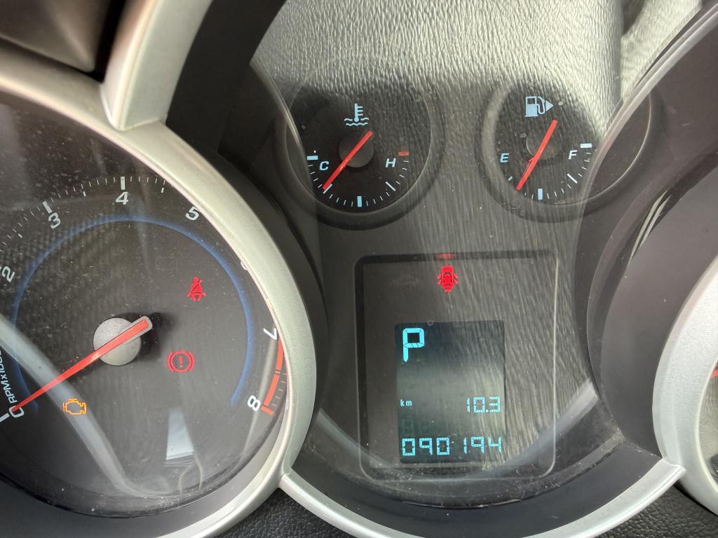 CHEVROLET Cruze Sedan - Foto