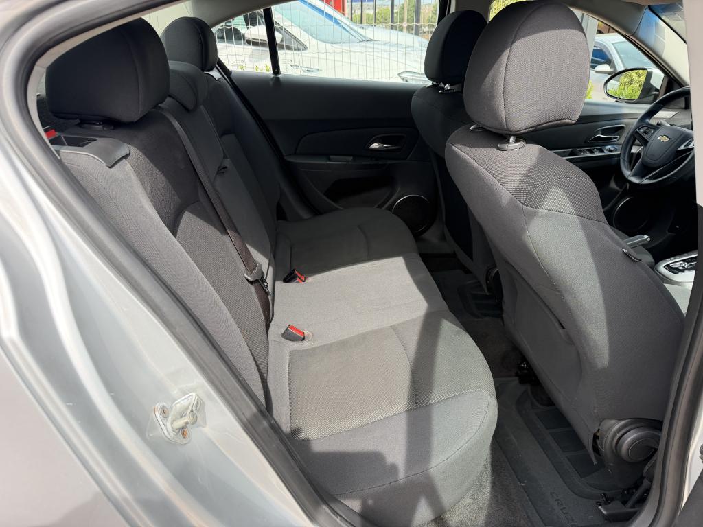 CHEVROLET Cruze Sedan - Foto