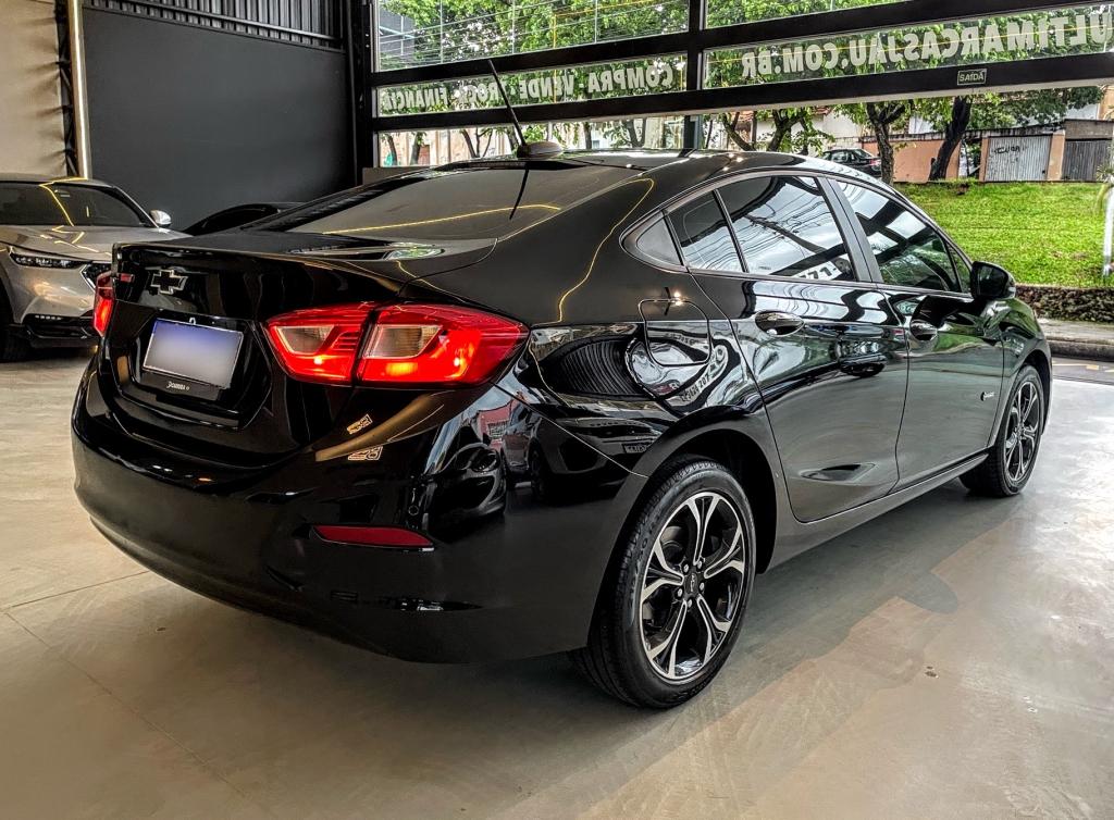 CHEVROLET Cruze Sedan - Foto