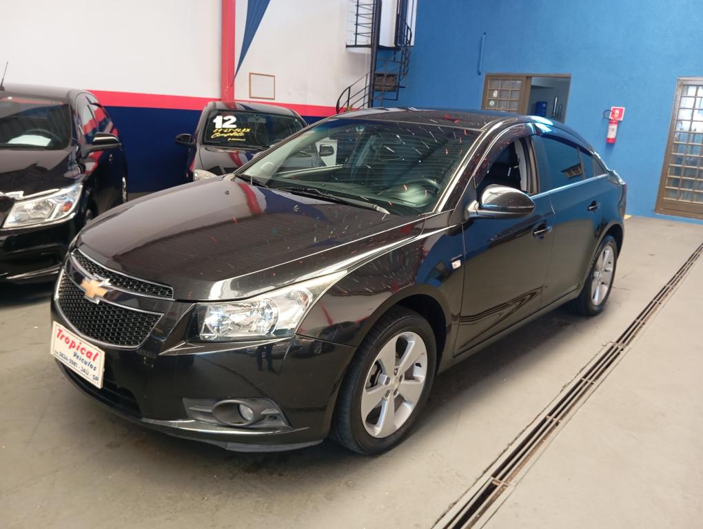 CHEVROLET Cruze Sedan - Foto