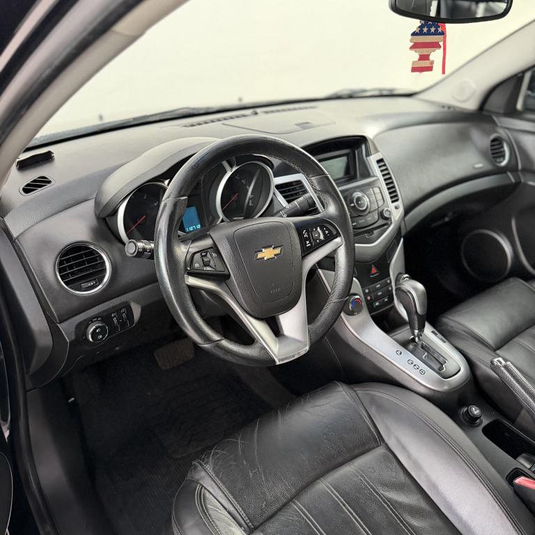 CHEVROLET Cruze Sedan - Foto