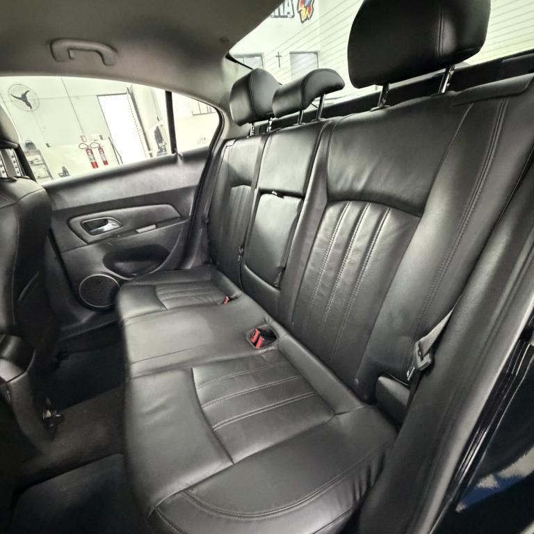 CHEVROLET Cruze Sedan - Foto