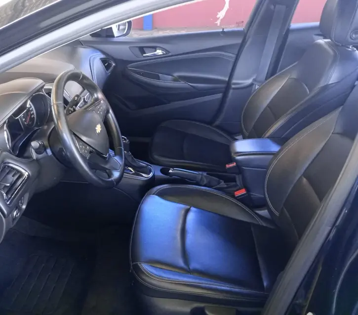 CHEVROLET Cruze Sedan - Foto